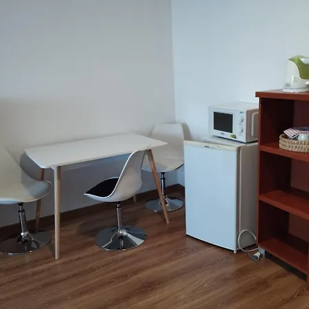 Гостевой дом Skolsky Internat Medicka 2 *