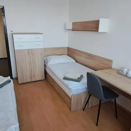 Skolsky Internat Medicka 2