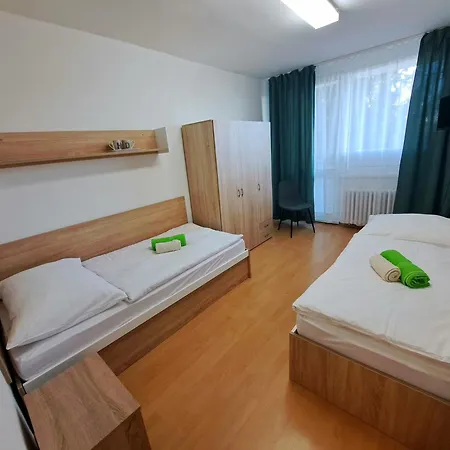 Skolsky Internat Medicka 2